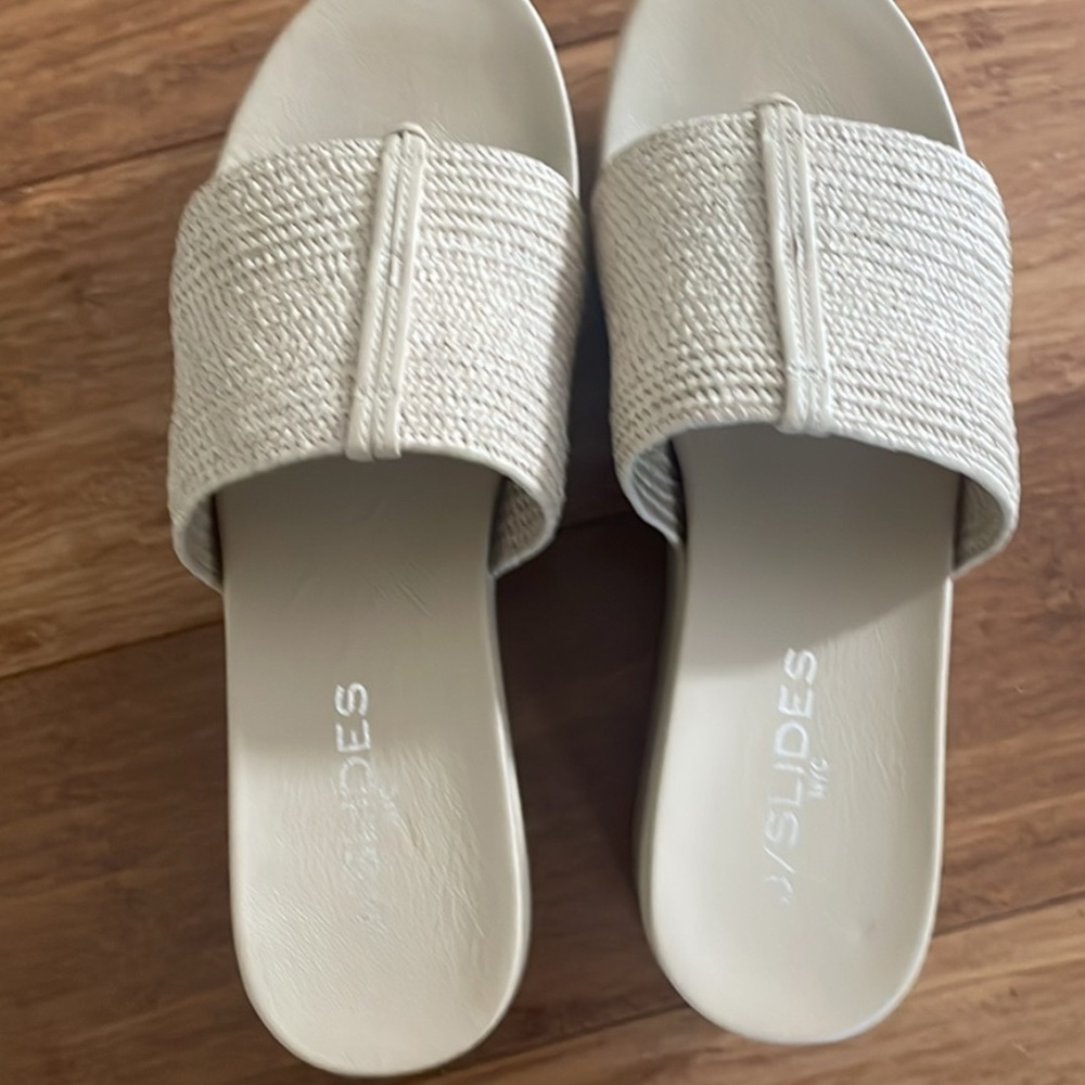 Jslides quo natural raffia